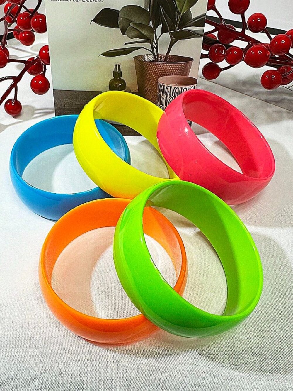🌈✨ 5-Piece Neon Jelly Acrylic Bangle Bracelet Set – Bold Festival Statement Jew